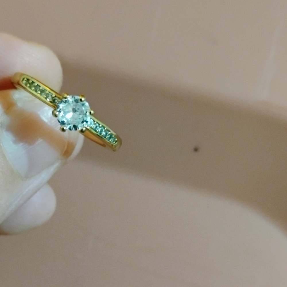 Size 6 Gold-Tone Solitaire Ring with Clear Center Stone